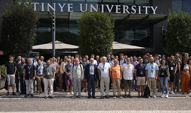 Evrenin karanlık yüzünü anlamaya yönelik çalışmalar İstinye Üniversitesi’nde masaya yatırıldı- Haber Şafak