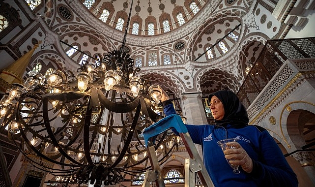 İBB Tarihi Camilere Gözü Gibi Bakıyor- Haber Şafak