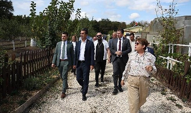 İstafil Çiftliğinde Biyodinamik Tarım Etkinliği Gerçekleşti: Sürdürülebilir Tarım İçin Önemli Bir Adım!- Haber Şafak