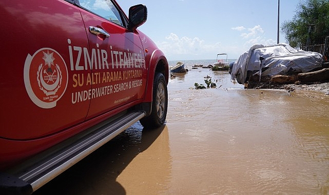 İzmir İtfaiyesi’nden rekor yağışın düştüğü Menderes’te seferberlik- Haber Şafak