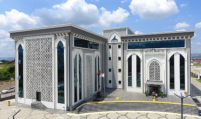 Kartepe Belediyesi Sosyal Yardım İşleri Müdürlüğü’nden ihtiyaç sahibi 957 öğrenciye eğitim desteği verildi.- Haber Şafak