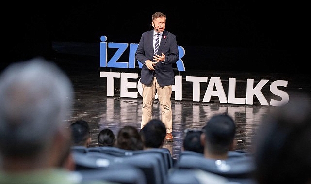 TechTalks’ta yeni çağ açılımı  Kuzuloğlu, “İnsanın insanı yönettiği son kuşak olabiliriz”- Haber Şafak
