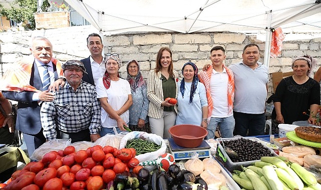 Yamanlar Domates Şenliği Karşıyaka’ya renk kattı- Haber Şafak