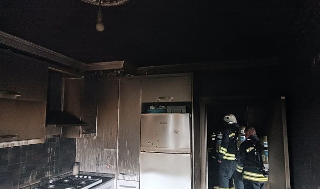 Yangında mahsur kalan 1 kişiyi itfaiye kurtardı…- Haber Şafak