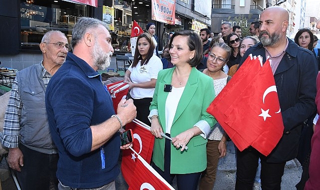 Başkan Helil Kınay “Bayraklarımızı asalım, Cumhuriyetimizi Karabağlarda yakışır güzellikte kutlayalım”- Haber Şafak