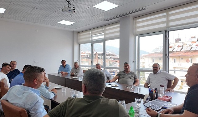 Başkan Özel, Mermer Sektörü Temsilcileriyle bir araya geldi.- Haber Şafak