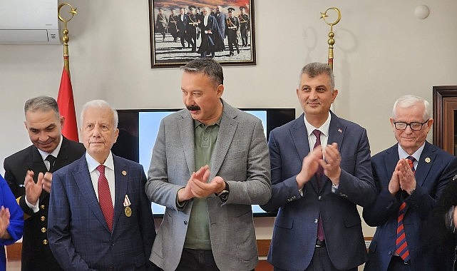 Başkan Sezer’den astsubaylara anlamlı ziyaret.- Haber Şafak