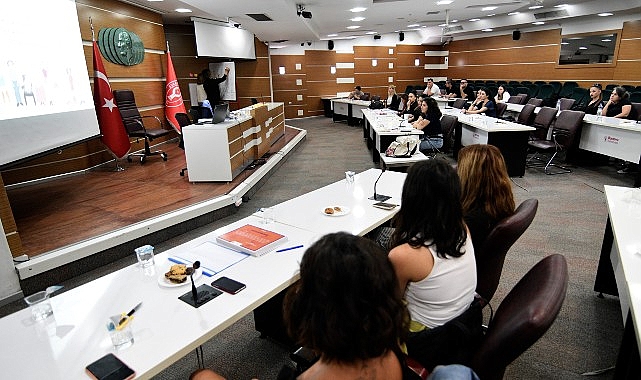 Bornova’da çalışanlara Toplumsal Cinsiyet Eşitliği Semineri- Haber Şafak