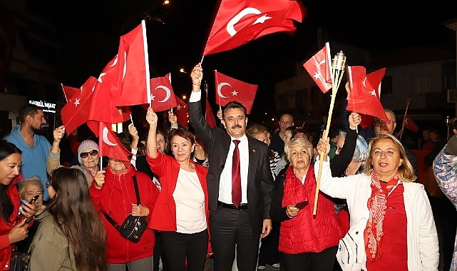 Cumhuriyetin 101. Yılı Dikili ve Çandarlı’da coşkuyla kutlandı- Haber Şafak
