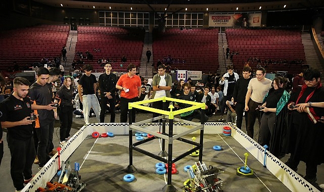 Geleceği Kodlayan Gençler Küçükçekmece’de ‘VEX Robotics Turnuvası’nda Buluştu- Haber Şafak
