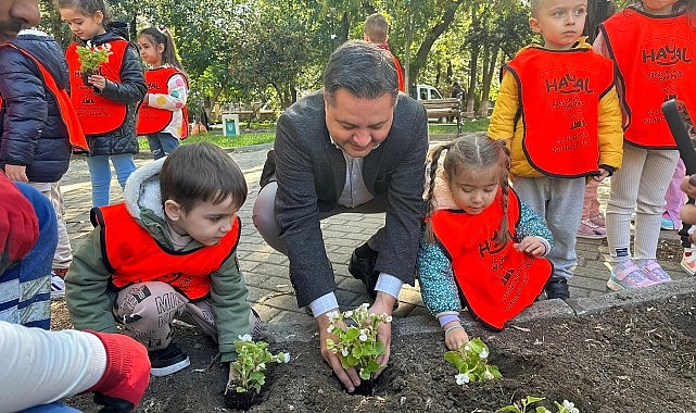 Gençlik Parkı miniklerle “çiçek” gibi oldu- Haber Şafak