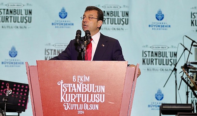 İBB Başkanı Ekrem İmamoğlu, İstanbul’un düşman işgalinden kurtuluşunun 101’inci yıldönümünü, Beşiktaş Meydanı’nda İstanbullularla birlikte kutladı.- Haber Şafak