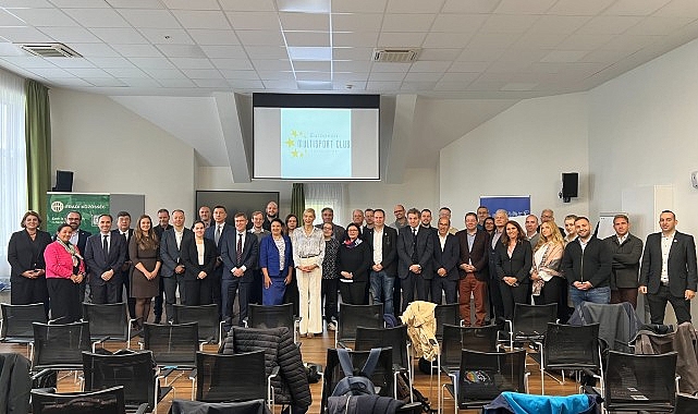 İzmir, Devler Kulübü’nün kapısını araladı- Haber Şafak