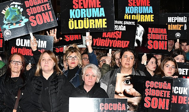 Lüleburgaz’da ‘şiddete son’ yürüyüşü- Haber Şafak