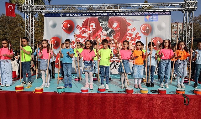 Minikler Cumhuriyet Bayramını coşkuyla kutladı- Haber Şafak