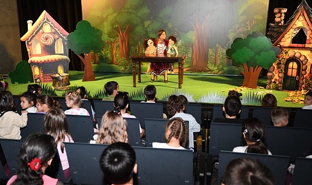 Osmangazi Çocuk Tiyatrosu perde açtı- Haber Şafak