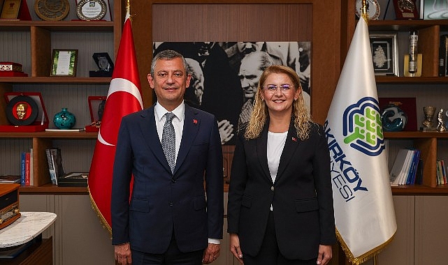 Özgür Özel’den Başkan Ovalıoğlu’na Hizmet Övgüsü- Haber Şafak