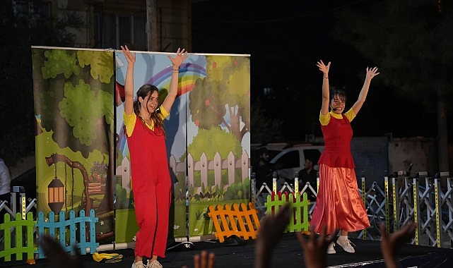 Torbalı Belediyesi’nden çocuklara tiyatro ziyafeti- Haber Şafak