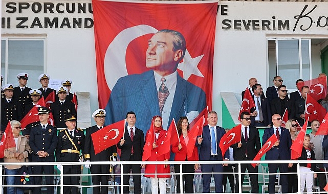 Urla’da Cumhuriyet Bayramı Coşkusu- Haber Şafak