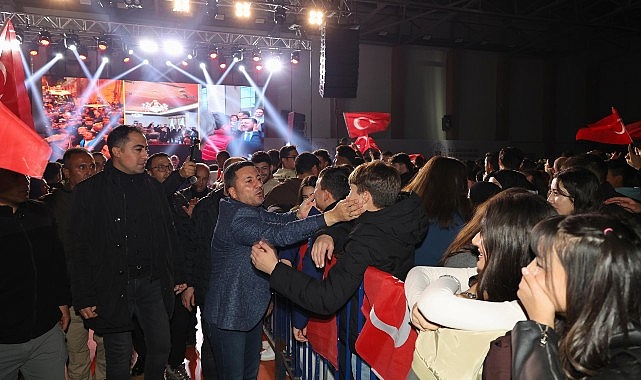 Belediye Başkanı Rasim Arı: Eğer Bugün Cumhuriyet Varsa O Cumhuriyetin Bir Başkahramanı Var.- Haber Şafak