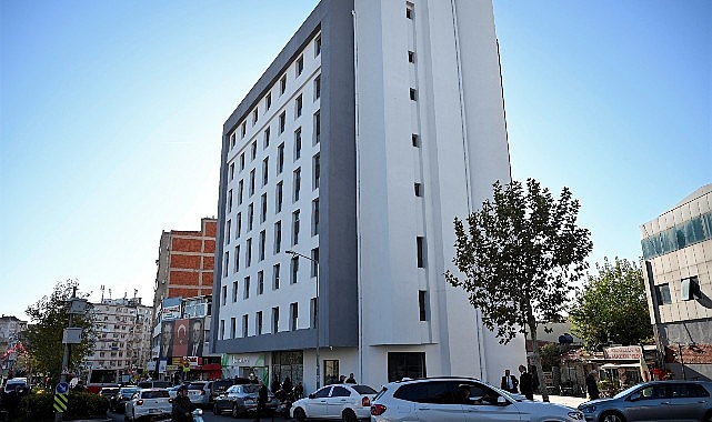 Bornova Belediyesinin ek hizmet binası tamamlandı     ‘Daha güzel bir Bornova için çalışıyoruz’- Haber Şafak