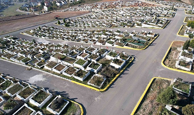 Derince Mezarlığı’na hizmet binası ve asfalt- Haber Şafak