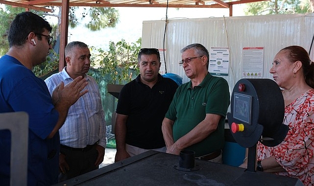 Kemer Belediyesi ‘can dostlara’ mama üretiyor- Haber Şafak