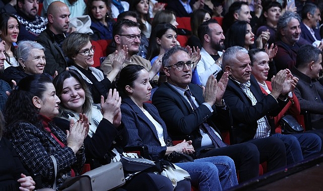 Agora Senfoni Orkestrası, Piyano Festivali’nde sokak hayvanları için sahne aldı- Haber Şafak