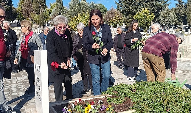 Ali İlçan ölümünün ikinci yılında Foça’da anıldı- Haber Şafak