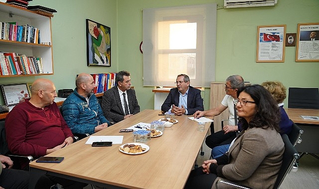 Ayvalık Kent Konseyi yeni yerine taşındı…- Haber Şafak