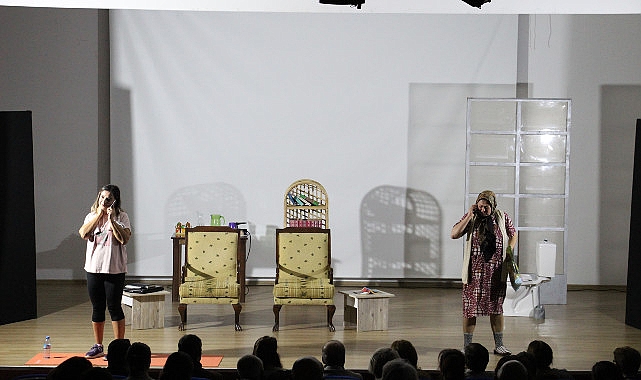 Başkan Çerçioglu, İncirliovalı Vatandaşları Şehir Tiyatroları ile Buluşturdu- Haber Şafak