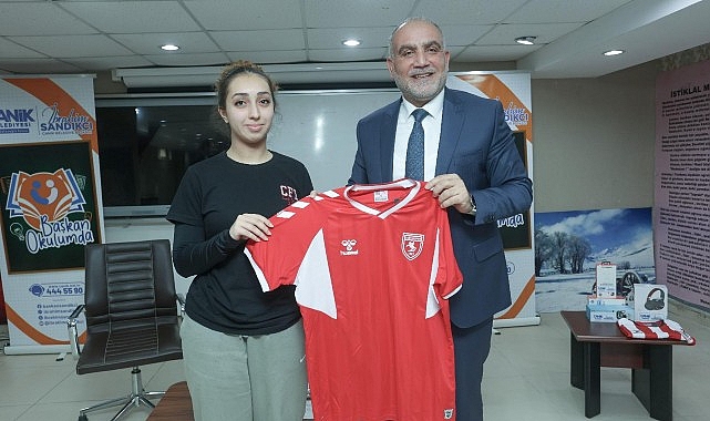 Başkan İbrahim Sandıkçı: “Öğrencilerimizin sınav ücretlerini karşılıyoruz” – Haber Şafak