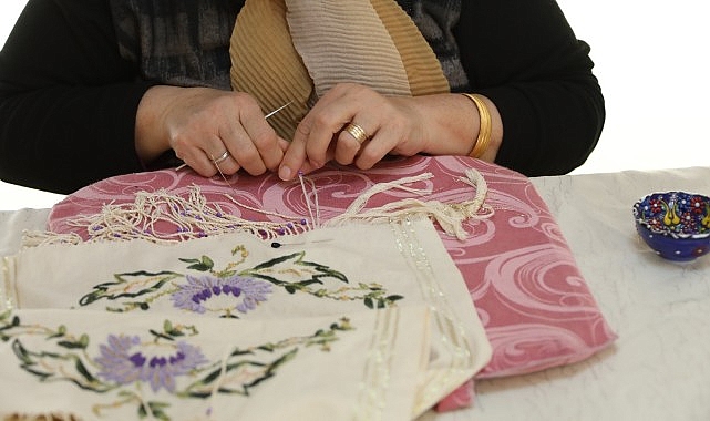 Bayraklı’da ‘Gelenekten geleceğe kadın buluşmaları’- Haber Şafak