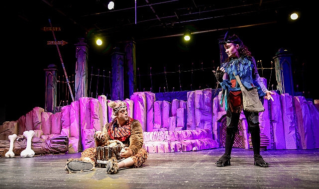 BBŞT’den Bornovalı miniklere tiyatro şöleni- Haber Şafak