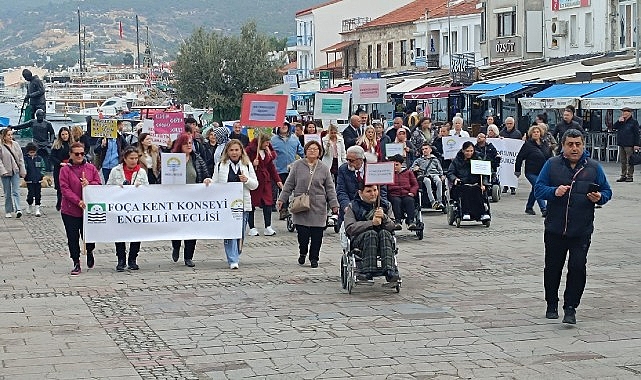 Foça’da Engelliler Farkındalık İçin Yürüdü- Haber Şafak