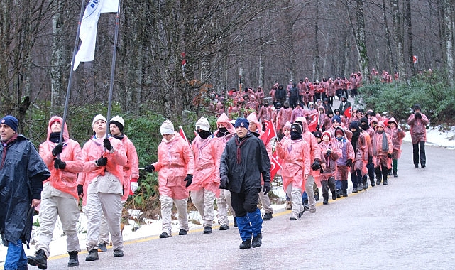 Kağıtspor izcileri Sarıkamış Şehitleri için yürüdü- Haber Şafak