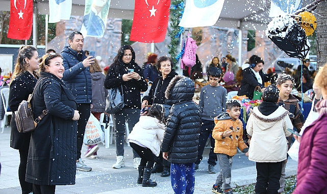 Karabağlar’da “Yılbaşı Panayırı” başladı- Haber Şafak