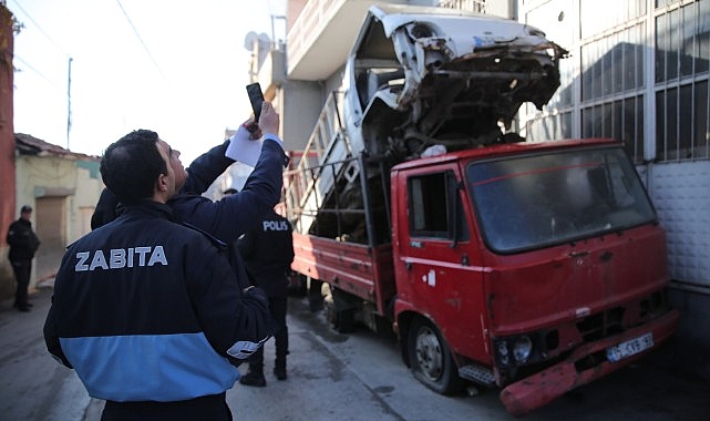 Konak zabıtasından hurdacılara ve hurda depolarına sıkı denetim- Haber Şafak