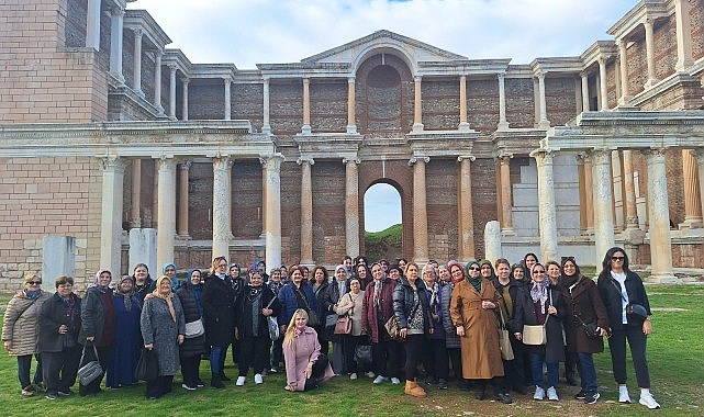Manisalı Kadınlar Salihli İlçesindeki Güzellikleri Keşfetti- Haber Şafak