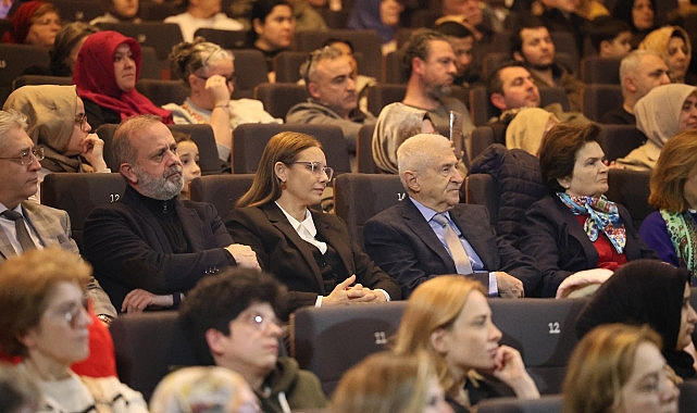 Mevlana aşkı salona sığmadı- Haber Şafak