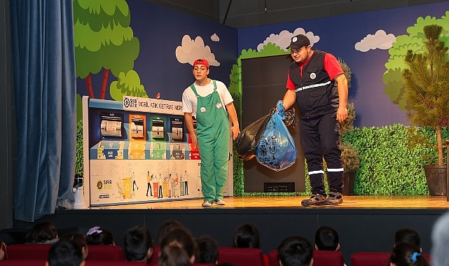 Selçuklu Belediyesi öğrencilere tiyatro aracılığıyla sıfır atık bilinci aşılıyor- Haber Şafak