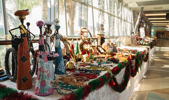 Yılbaşı hediyelikleri Balçova Belediyesi semt evleri standından!- Haber Şafak