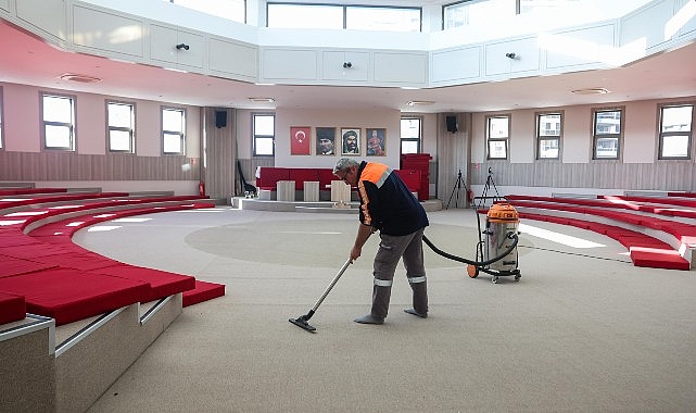 Bakırköy Belediyesi İbadethaneleri Dip Köşe Temizliyor- Haber Şafak