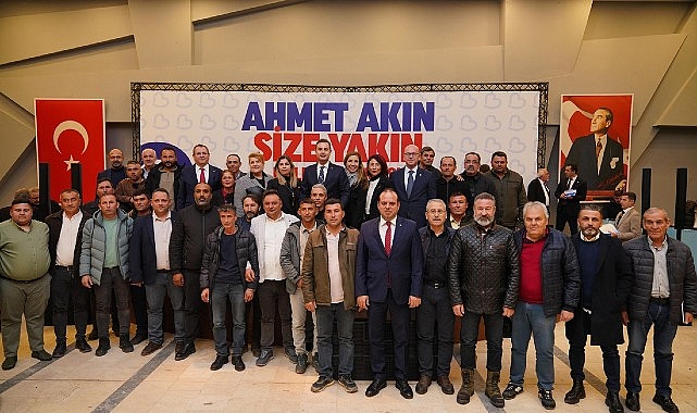 Balıkesir Büyükşehir Belediye Başkanı Ahmet Akın, Ayvalıklı vatandaşlarla bir araya geldi; Başkan Akın: “Ayvalıklılar bu yazı rahat geçirecek”- Haber Şafak