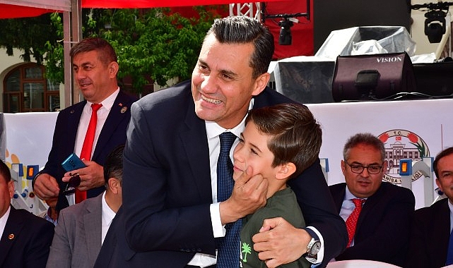 Başkan Ferdi Zeyrek’ten Yarıyıl Tatili Mesajı- Haber Şafak