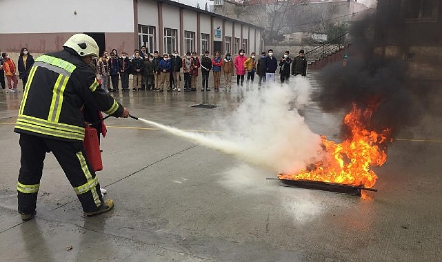 Başkan Zeyrek, “Manisa Yangın ve Afetlere Karşı 365 Gün 24 Saat Hazır”- Haber Şafak