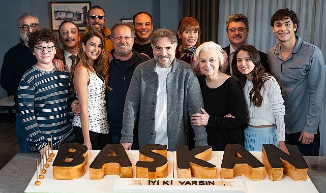 Oktay Kaynarca’ya sette doğum günü sürprizi- Haber Şafak