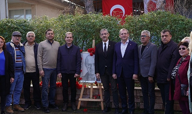 Uğur Mumcu Ayvalık’ta Evinin Önünde Anıldı- Haber Şafak