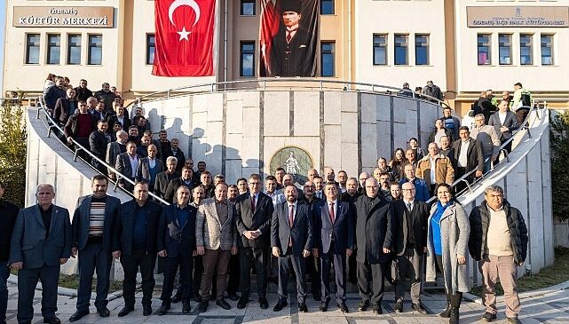 Başkan Tugay Ödemiş’teki yoğun programını tamamladı “Çalışacağız şehrimizi kalkındıracağız”- Haber Şafak