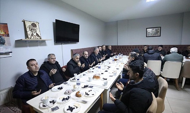 Bereket Sofrası Emir Sultan Camiinde Kuruldu- Haber Şafak